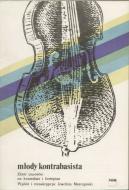 Młody kontrabasista